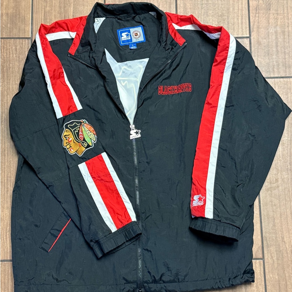 Vintage 90’s Starter Chicago Blackhawks NHL  Jacket Size L Hockey Retro